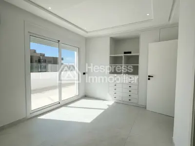 3-Bedroom Penthouse – Riad Tetouan
