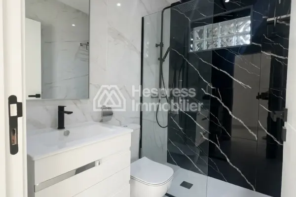 Penthouse 3 Chambres – Riad Tétouan