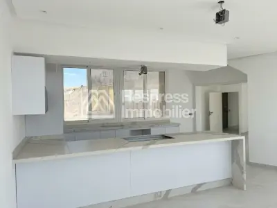 3-Bedroom Penthouse – Riad Tetouan