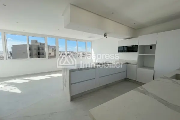 Penthouse 3 Chambres – Riad Tétouan
