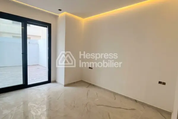 Apartment in Iberia
