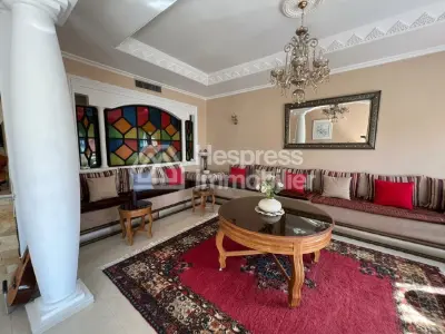 3-Bedroom Apartment – ​​Iberia