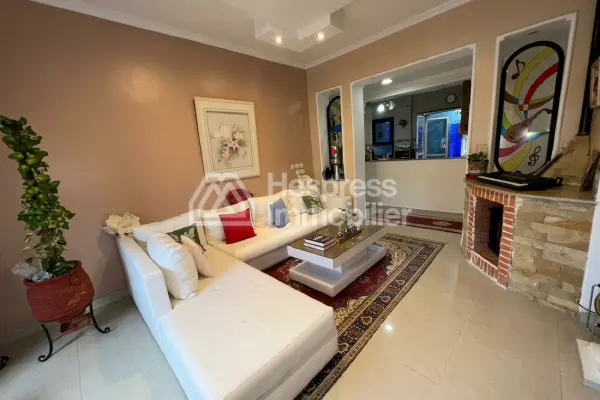 3-Bedroom Apartment – ​​Iberia