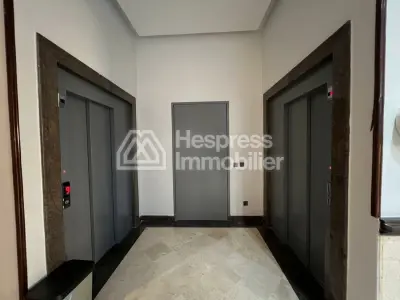 3-Bedroom Apartment – ​​Iberia
