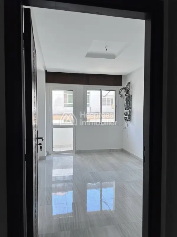 3-Bedroom Apartment | Iberia District