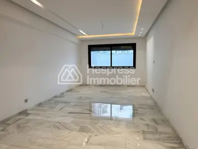 2 Bedroom Apartment – ​​Place District Mozart
