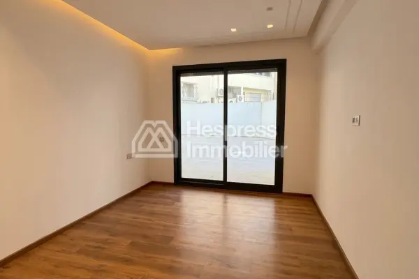 2 Bedroom Apartment – ​​Place District Mozart