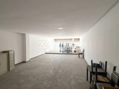 Commercial premises for rent – ​​Iberia