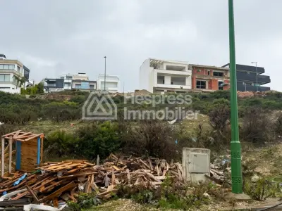 Titled land for sale, located at Malabata