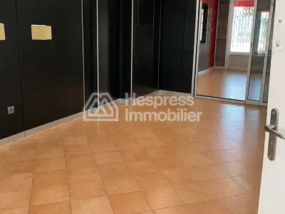 Local commercial