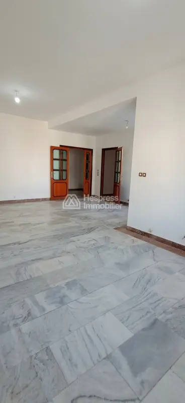 Apartment Moujahidine