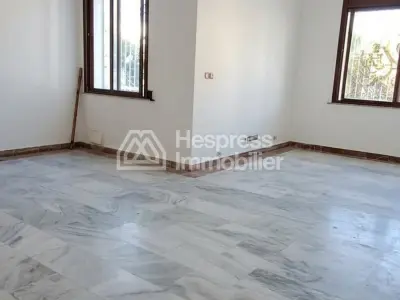 Apartment Moujahidine
