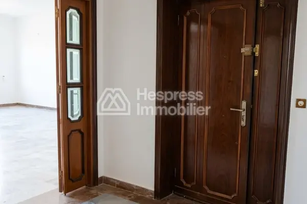 Apartment Moujahidine