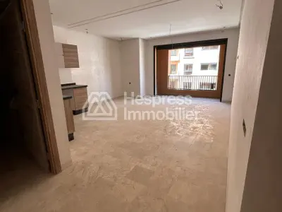 🏢 Deux Studios de Standing à Vendre – Guéliz, Marrakech ✨