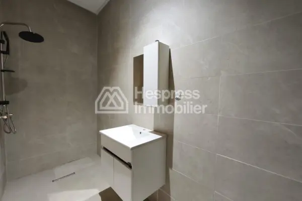 🏡 Exceptional Modern Villa for Sale – Tagana Estate, Marrakech ✨