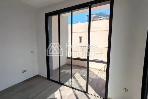 🏡 Exceptional Modern Villa for Sale – Tagana Estate, Marrakech ✨