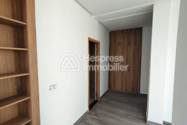 🏡 Exceptional Modern Villa for Sale – Tagana Estate, Marrakech ✨