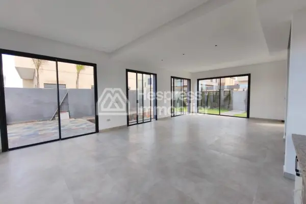 🏡 Exceptional Modern Villa for Sale – Tagana Estate, Marrakech ✨