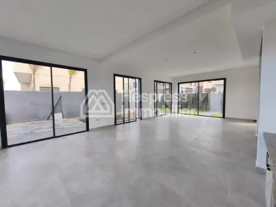 🏡 Villa Moderne d’Exception à Vendre – Domaine Tagana, Marrakech ✨