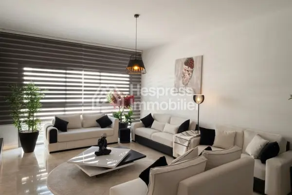 Apartment in Marina