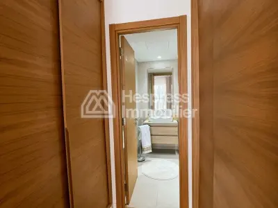 Apartment in Marina