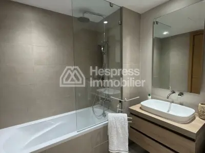 Apartment in Marina