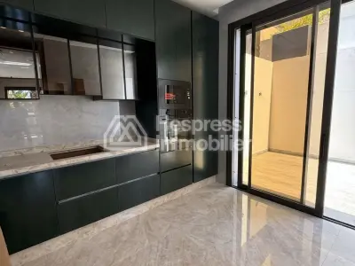 Modern luxury villa for sale