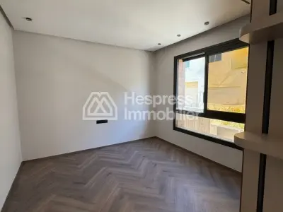 Modern luxury villa for sale