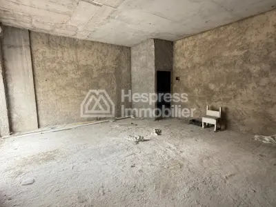 Commercial premises for sale, District Administratif