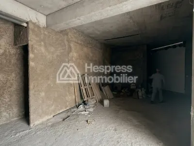 Commercial premises for sale, District Administratif