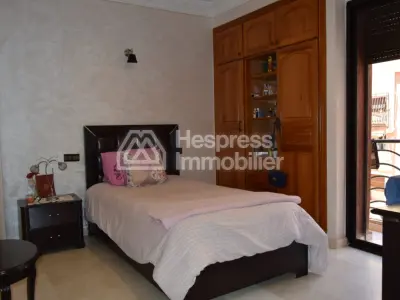 🏠 Appartement Familial de 140 m² – Secteur Marjane 🏠