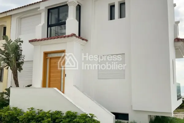 5-Bedroom Villa in the Nouinouich District