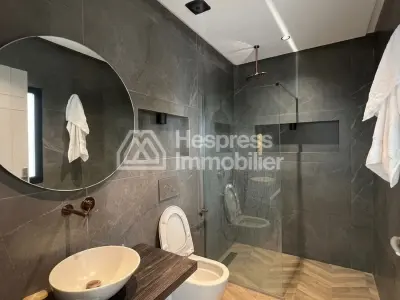 5-Bedroom Villa in the Nouinouich District