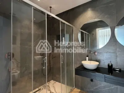 5-Bedroom Villa in the Nouinouich District