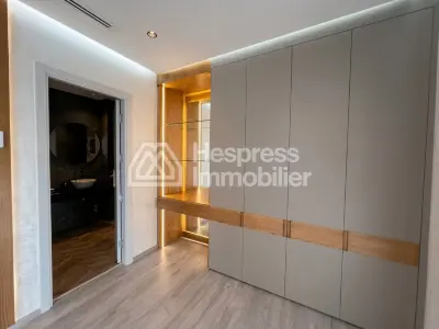 5-Bedroom Villa in the Nouinouich District