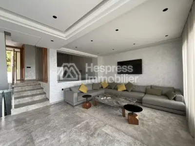5-Bedroom Villa in the Nouinouich District