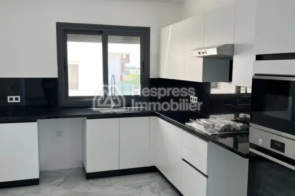 Apartment for sale in Malabata Hills