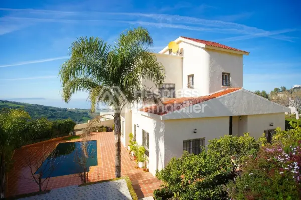 Luxurious Villa in Mnar CAS26610