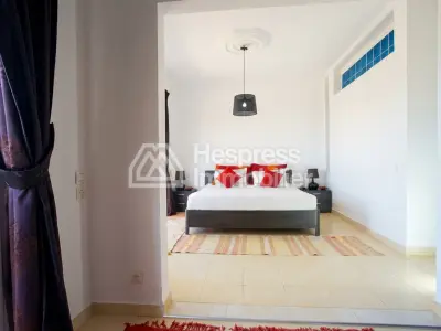 Luxurious Villa in Mnar CAS26610