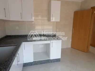 Appartement à Merkala