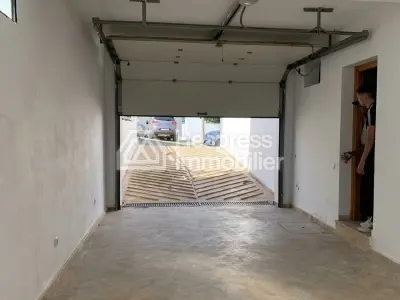 6-Bedroom Villa – Boubana District