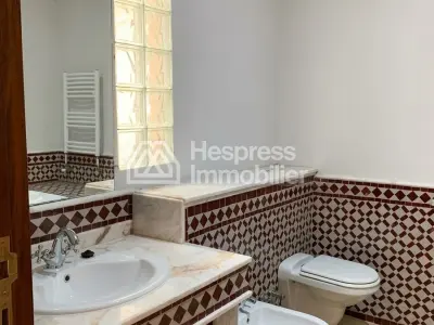 6-Bedroom Villa – Boubana District