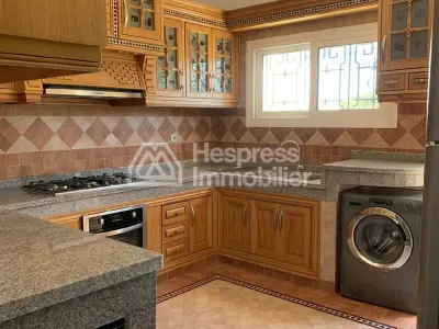 6-Bedroom Villa – Boubana District