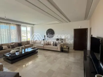 Appartement meublé à louer – Résidence fermée