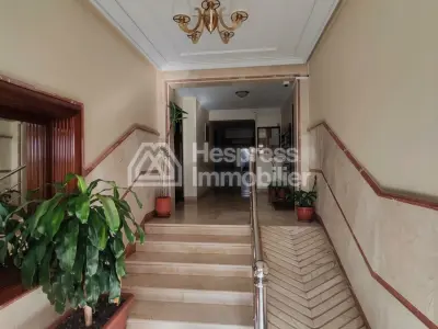 3 Bedroom Apartment Merchant