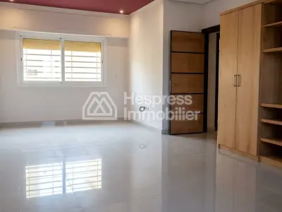 3-Bedroom Apartment Iberia