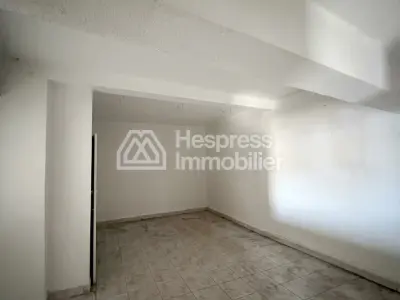 Commercial premises for sale – Merchan district