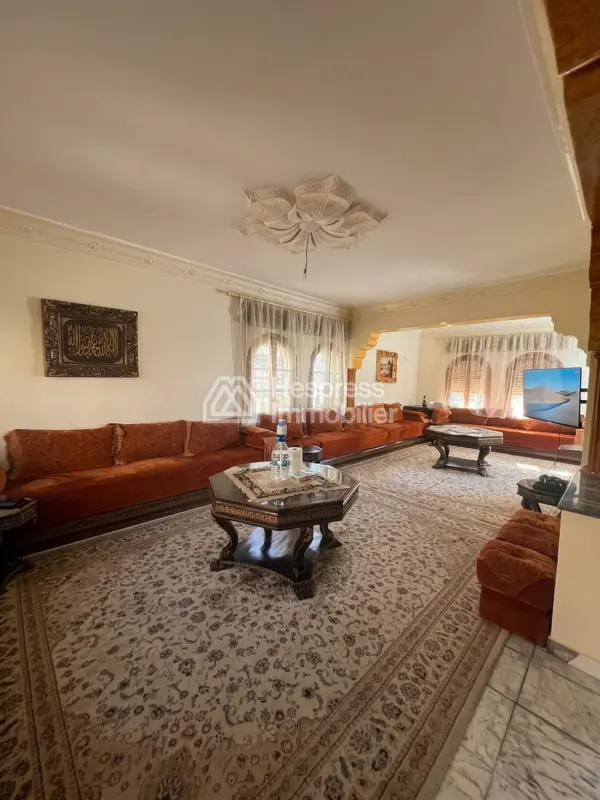 Villa 6 Bedrooms – Californie
