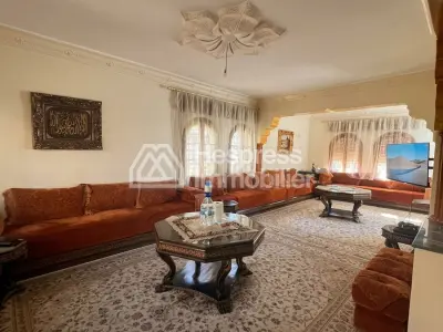 Villa 6 Bedrooms – Californie