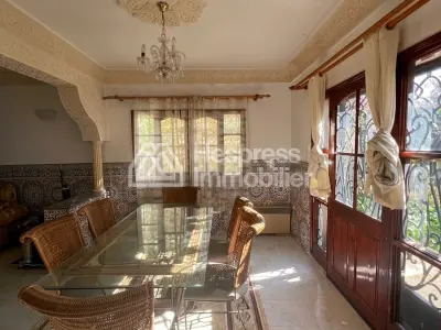 Villa 6 Bedrooms – Californie